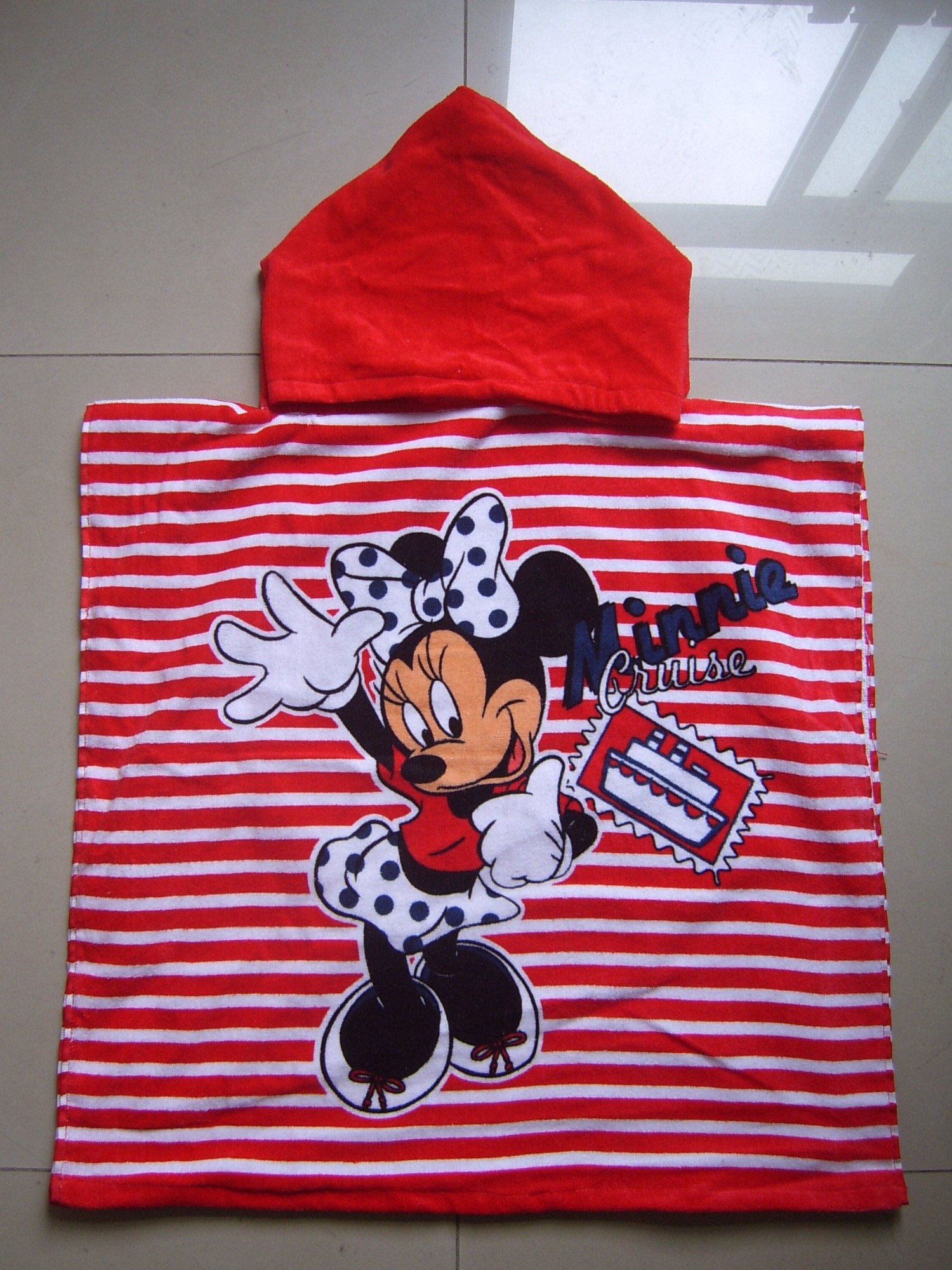 Customized 100% Cotton Poncho Cute design Soft Hooded Beach poncho Towel