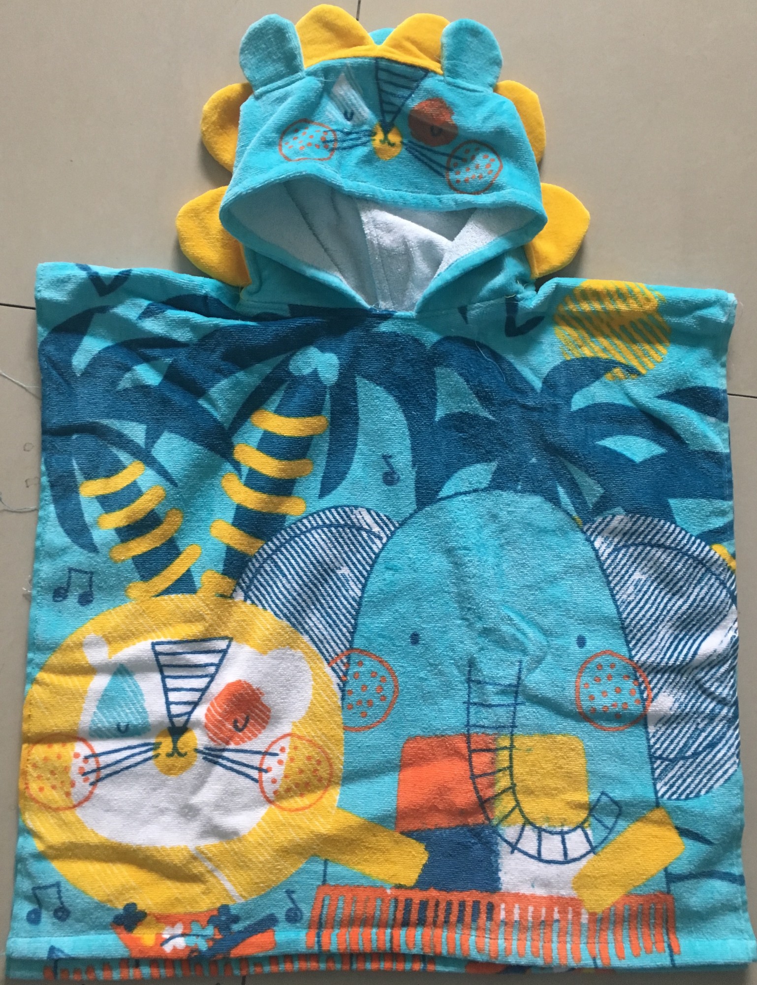 Adult Gift 100% Cotton Printed velour Hooded/Poncho beach towel