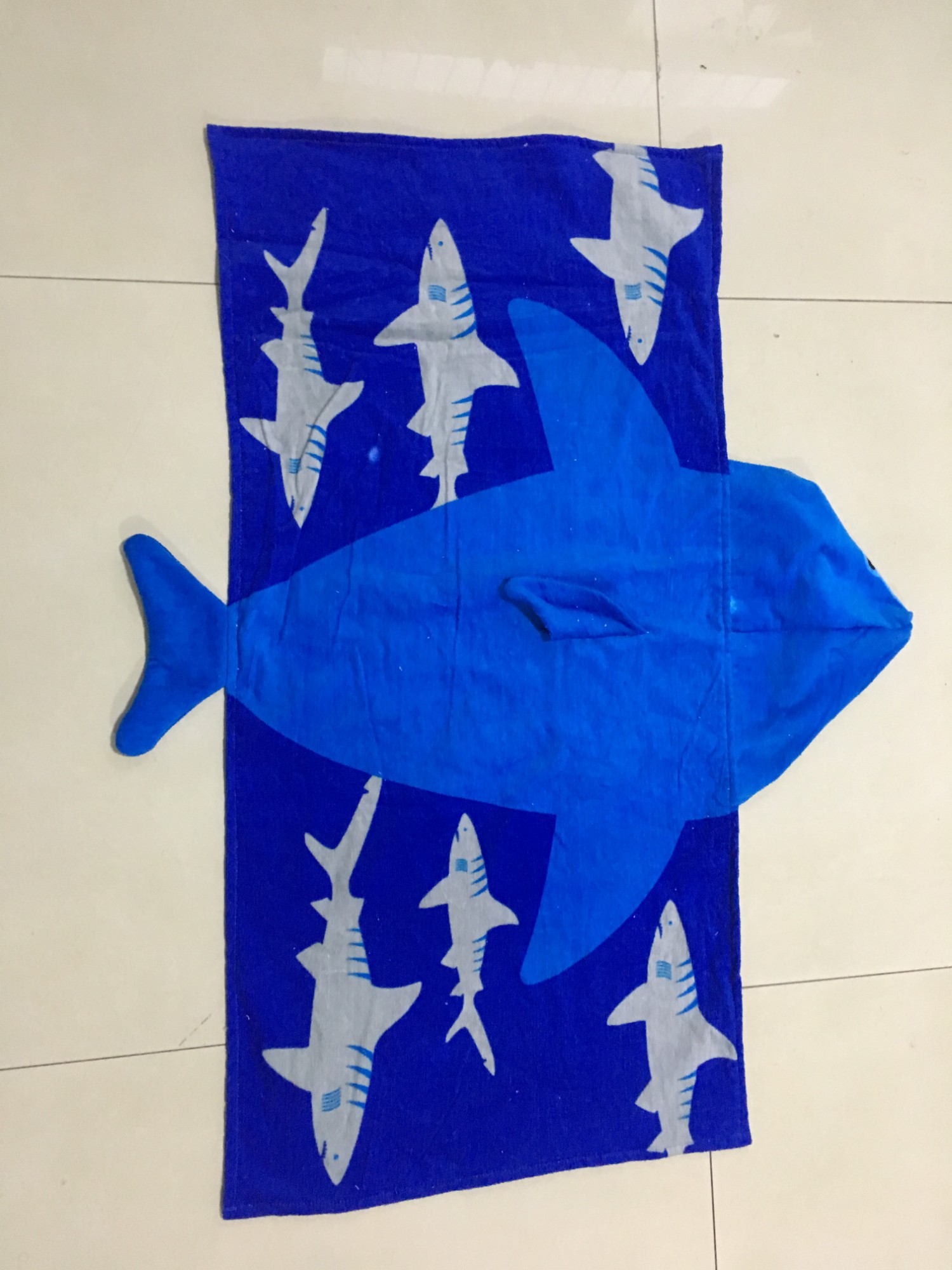 Personality desgin swimming Hooded Poncho Towel 60*120cm