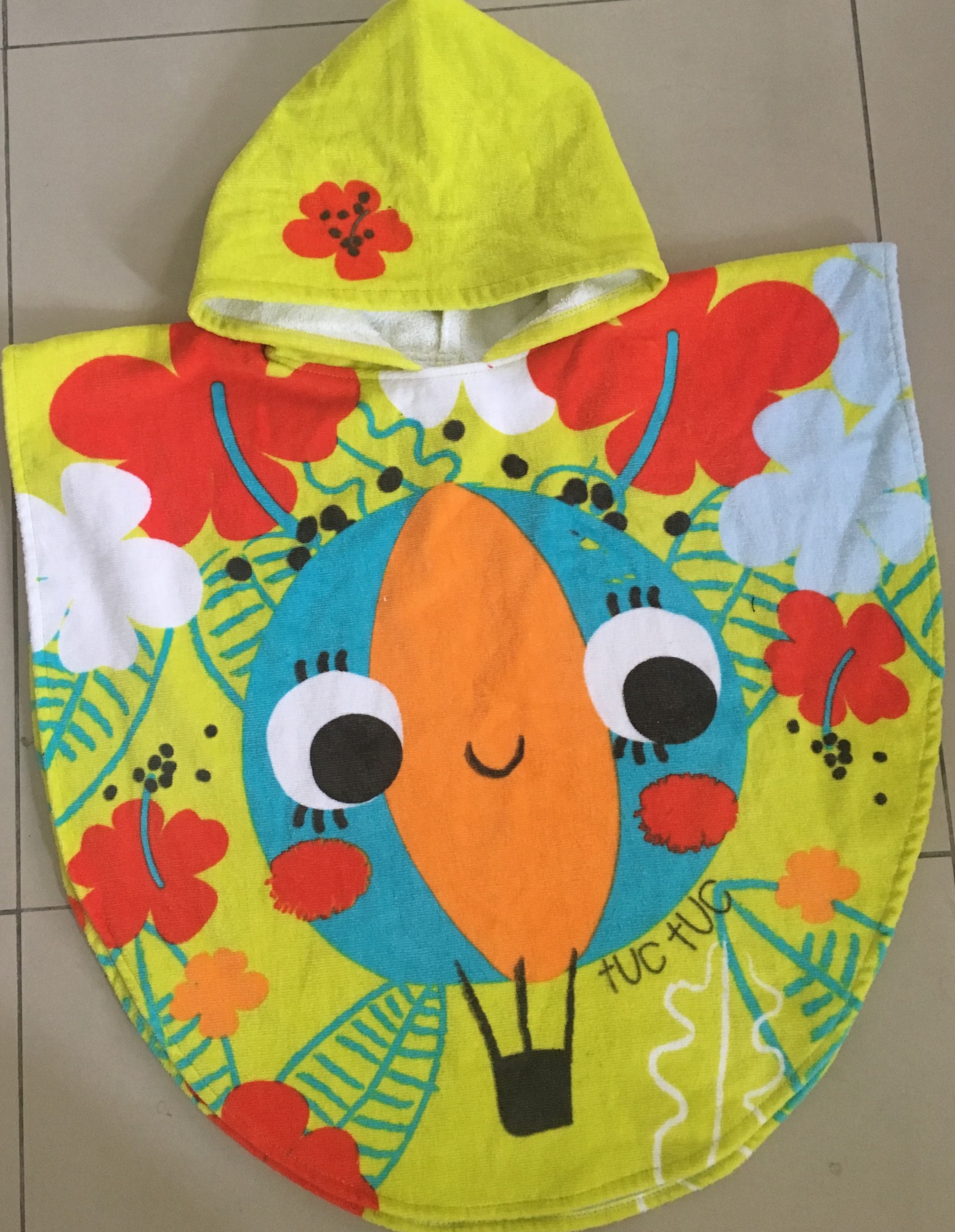 Qicksiver sand free hooded poncho towels for toddlers