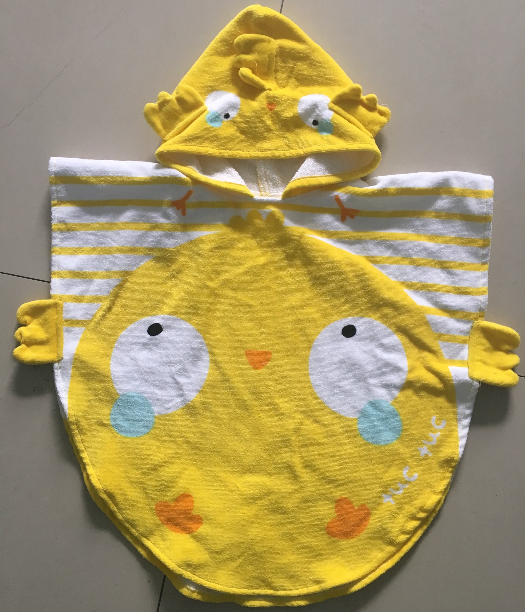 Qicksiver sand free hooded poncho towels for toddlers