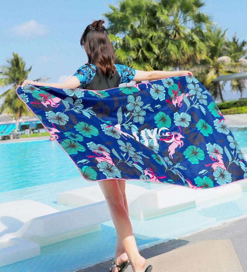 Recycle material  sand free custom custom beach towel 