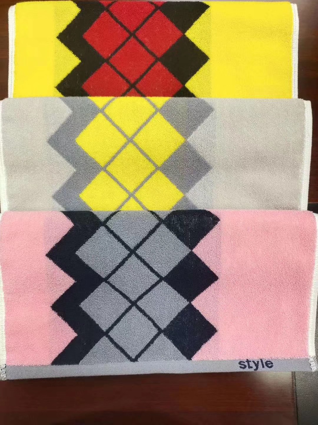 Wholesale jacquard hand towels